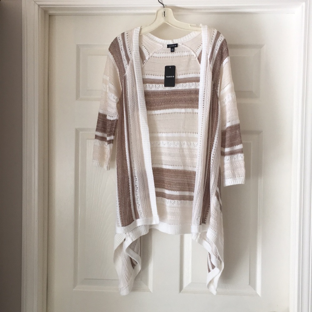 Women’s wrap drape